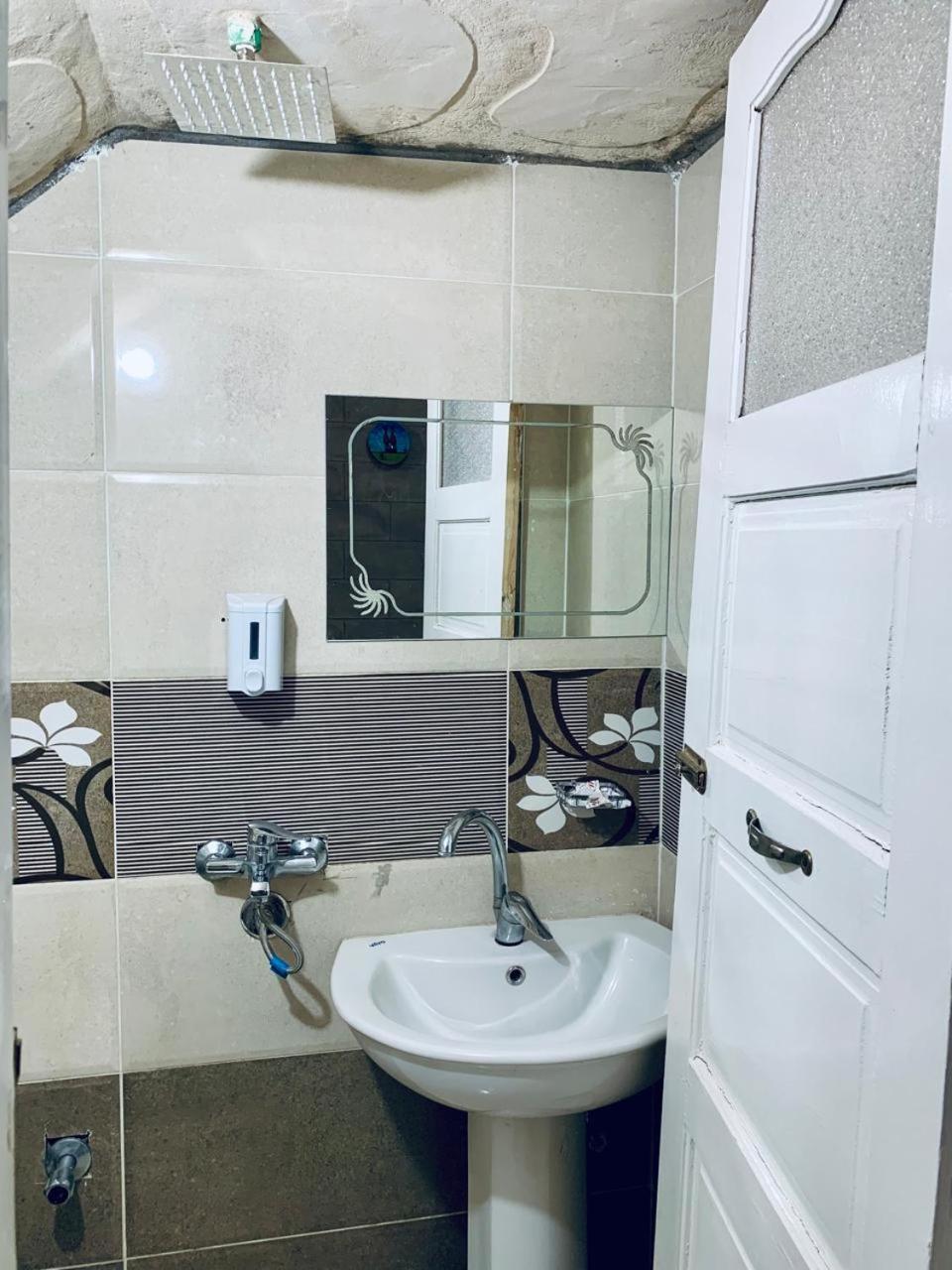 Abu Guest House Assuan Exterior foto